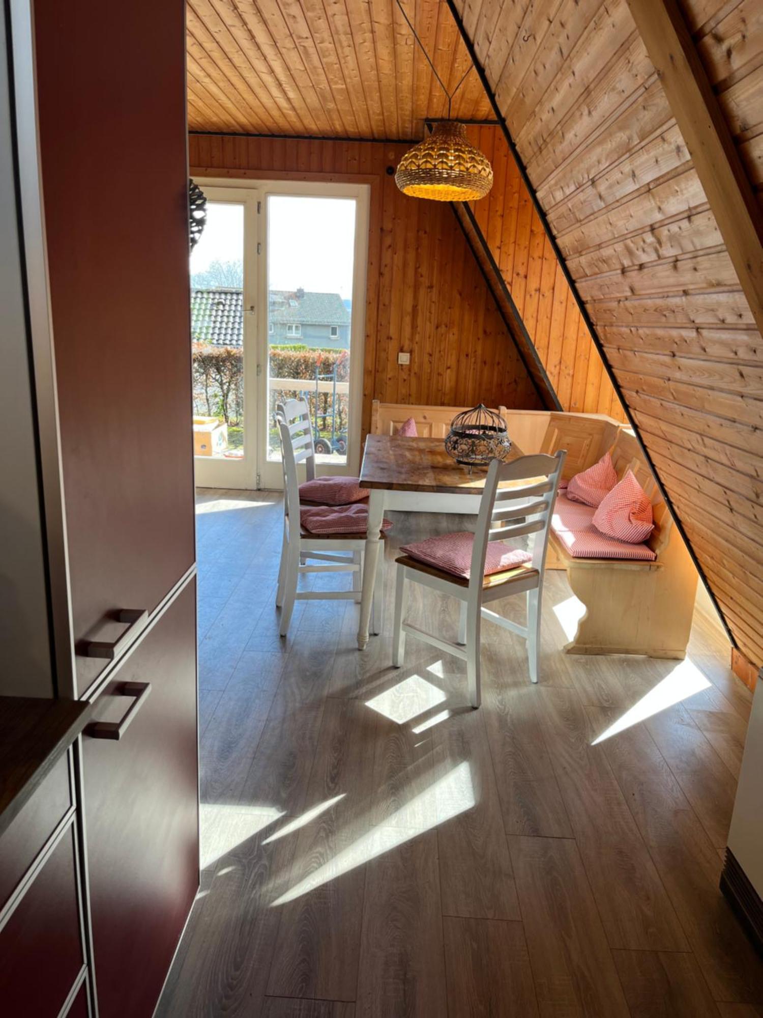 Vennhuette Villa Моншау Екстериор снимка